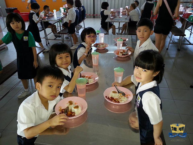 6.5.2014 明德正校食堂 11