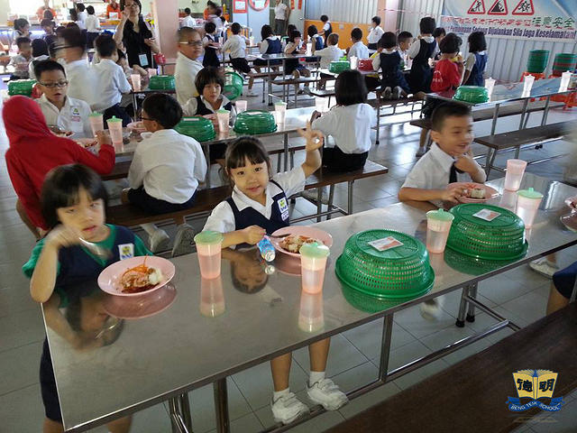 6.5.2014 明德正校食堂 14