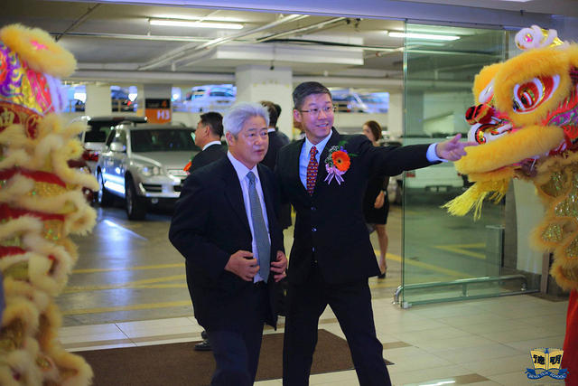 明德正校宏愿楼基联欢晚宴11