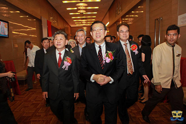 明德正校宏愿楼基联欢晚宴37